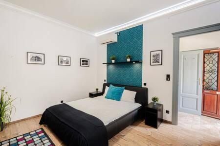 Nice Apartment In The Center Будапеща Екстериор снимка