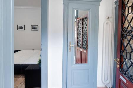 Nice Apartment In The Center Будапеща Екстериор снимка