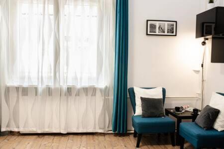 Nice Apartment In The Center Будапеща Екстериор снимка